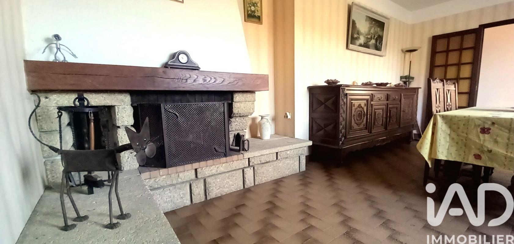 Maison traditionnelle 8 Pièce(s) Aynac