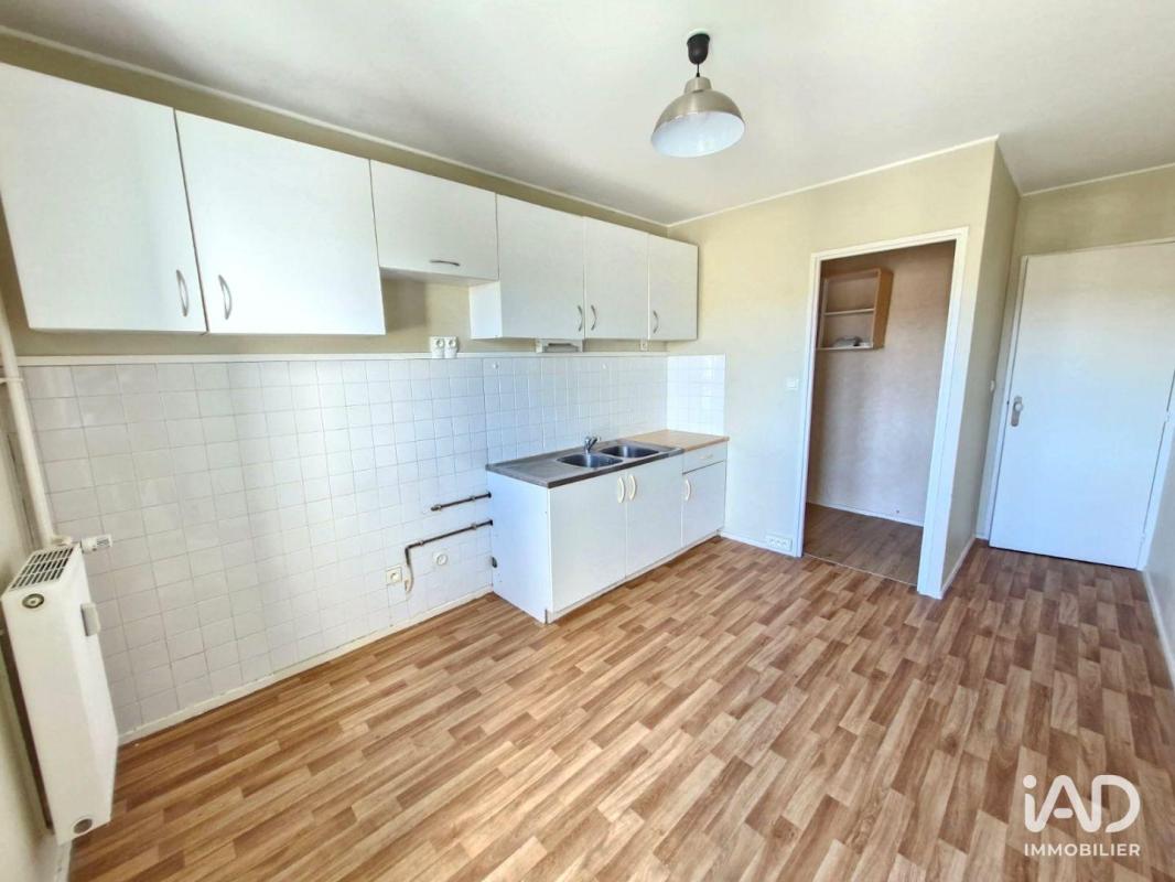Appartement 4 Pièce(s) Fleury-les-Aubrais