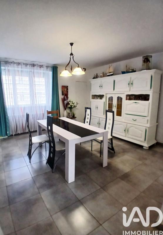 Maison de ville 7 Pièce(s) La Coquille