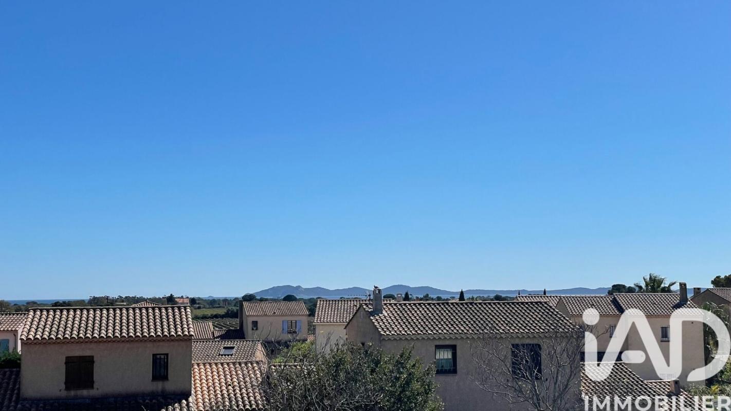 Appartement 2 Pièce(s) La Londe-les-Maures