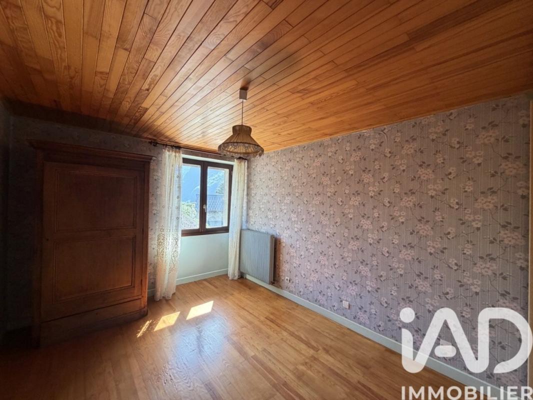 Maison 8 Pièce(s) Livet-et-Gavet - Photo 8
