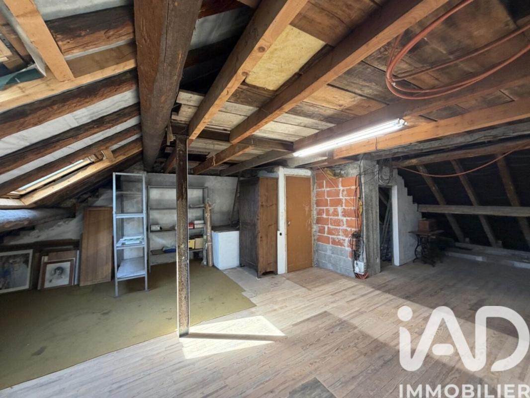 Maison 8 Pièce(s) Livet-et-Gavet - Photo 14