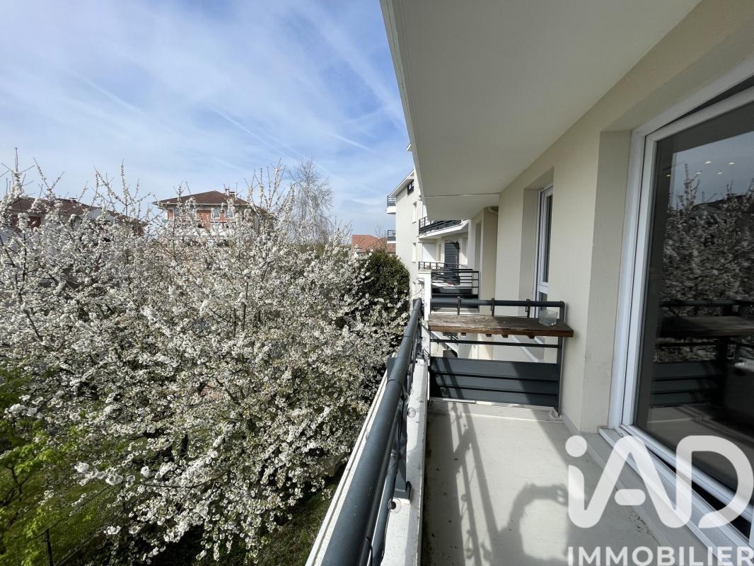 Appartement 2 Pièce(s) Villeneuve-la-Garenne
