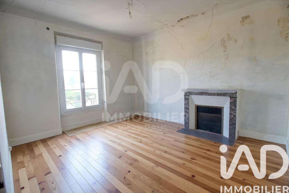 Maison 6 Pièce(s) Vrigny