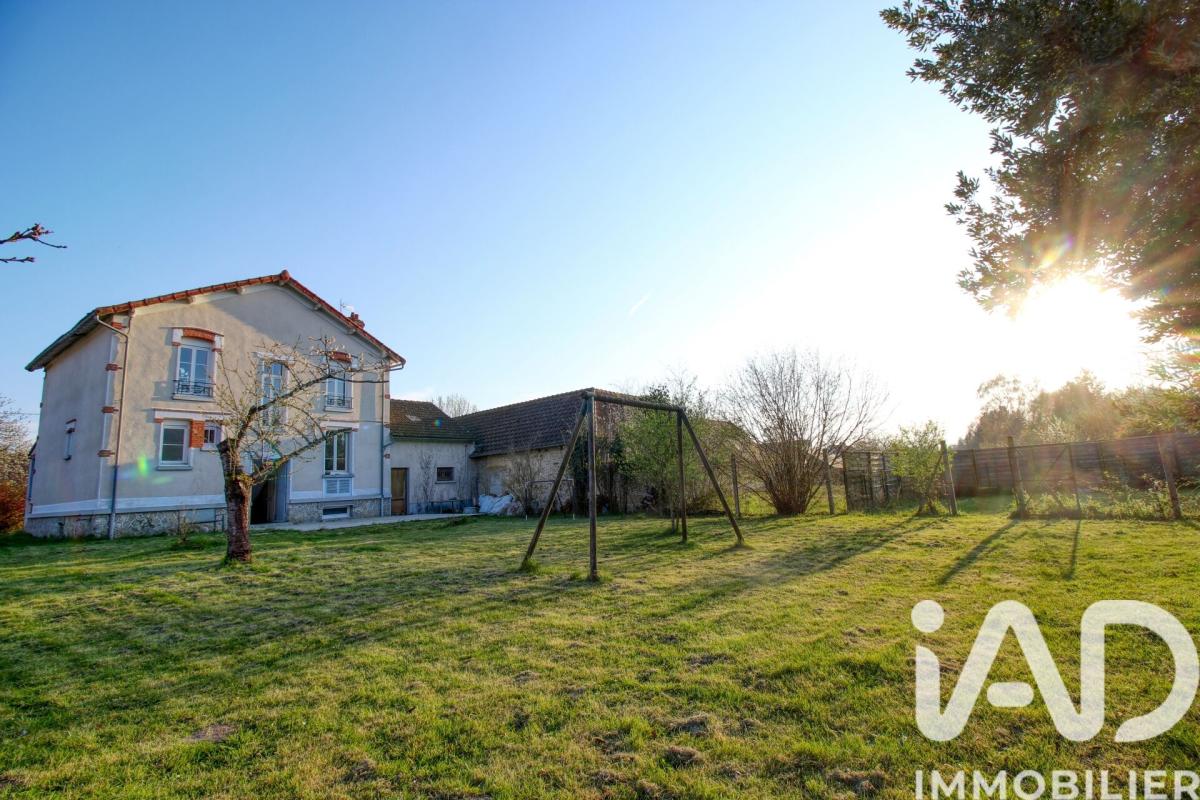 Maison 6 Pièce(s) Vrigny