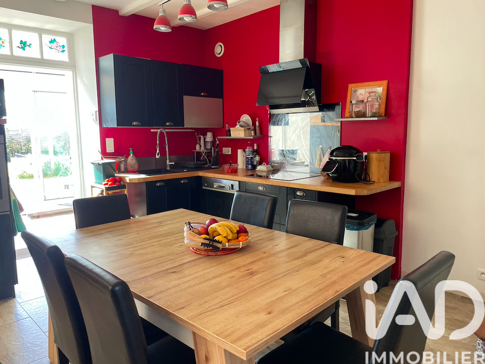 Maison 6 Pièce(s) Thairé