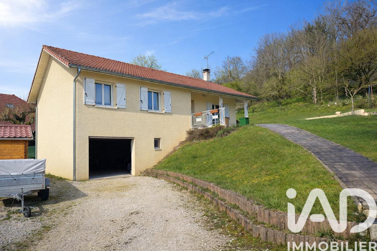 Maison 4 Pièce(s) Morestel