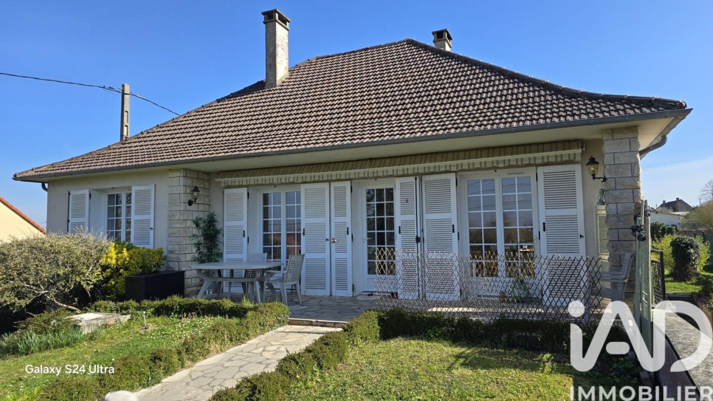 Pavillon 4 Pièce(s) Châteaumeillant