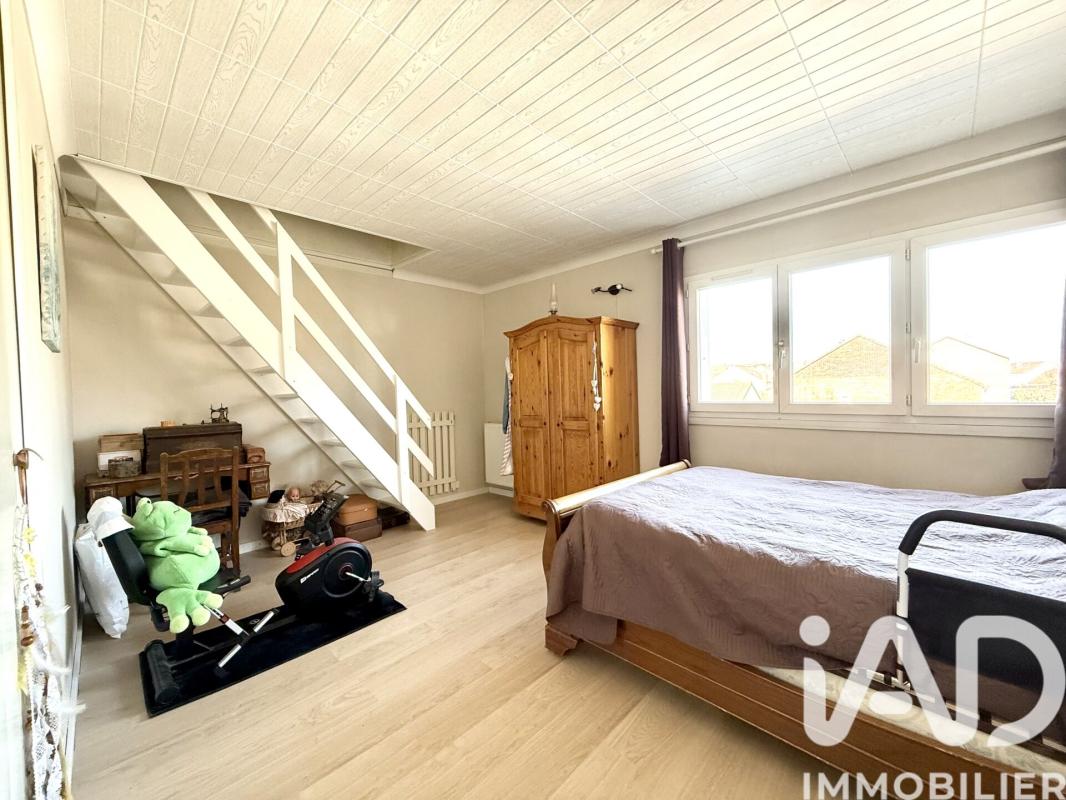 Maison 5 Pièce(s) Élancourt