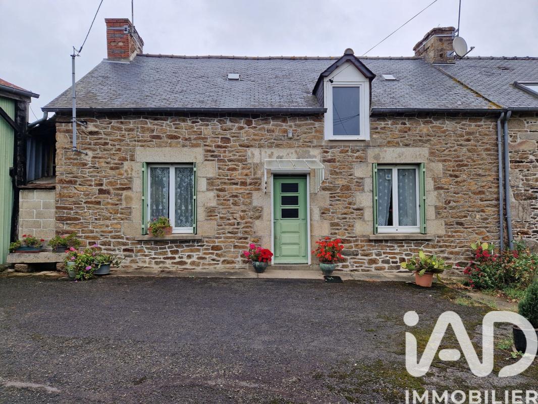 Maison 4 Pièce(s) Plénée-Jugon