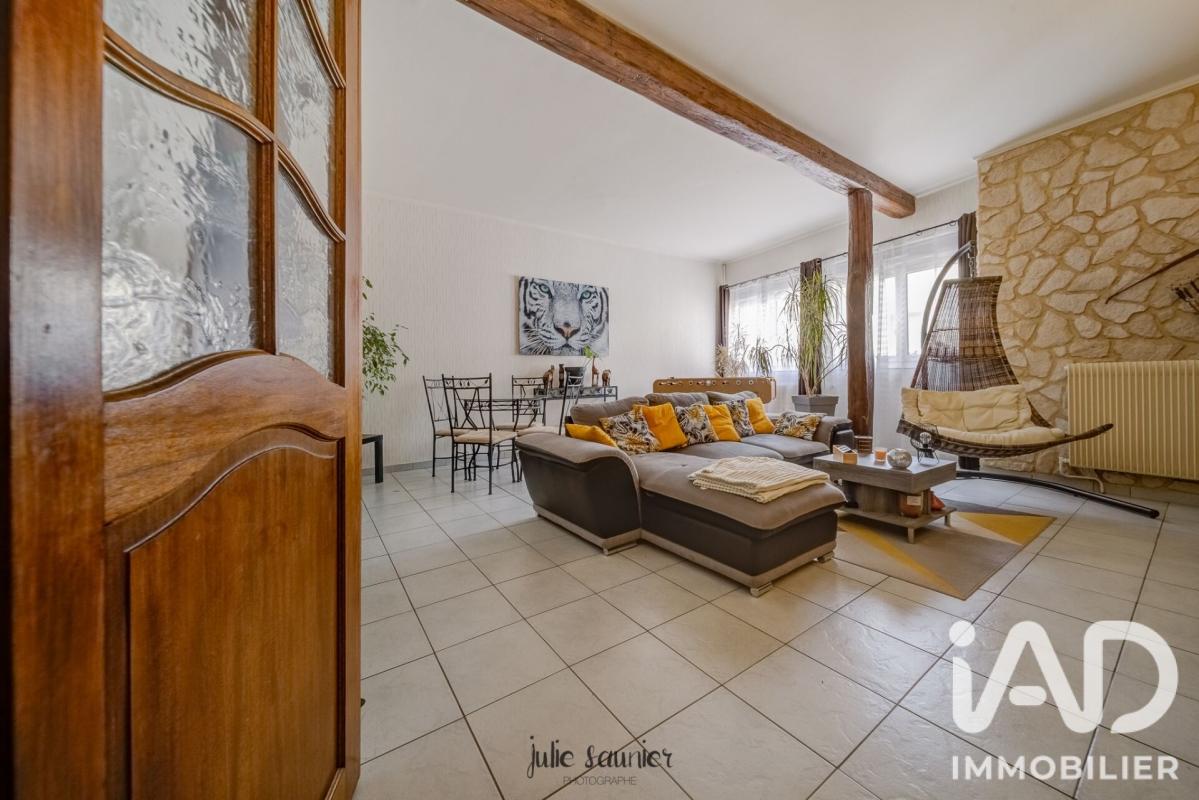 Maison de village 7 Pièce(s) Novéant-sur-Moselle