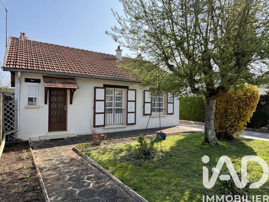 Maison 8 Pièce(s) Saran