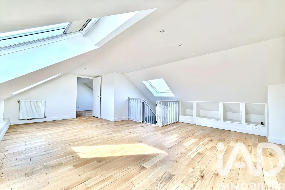 Maison 7 Pièce(s) Bussy-Saint-Georges