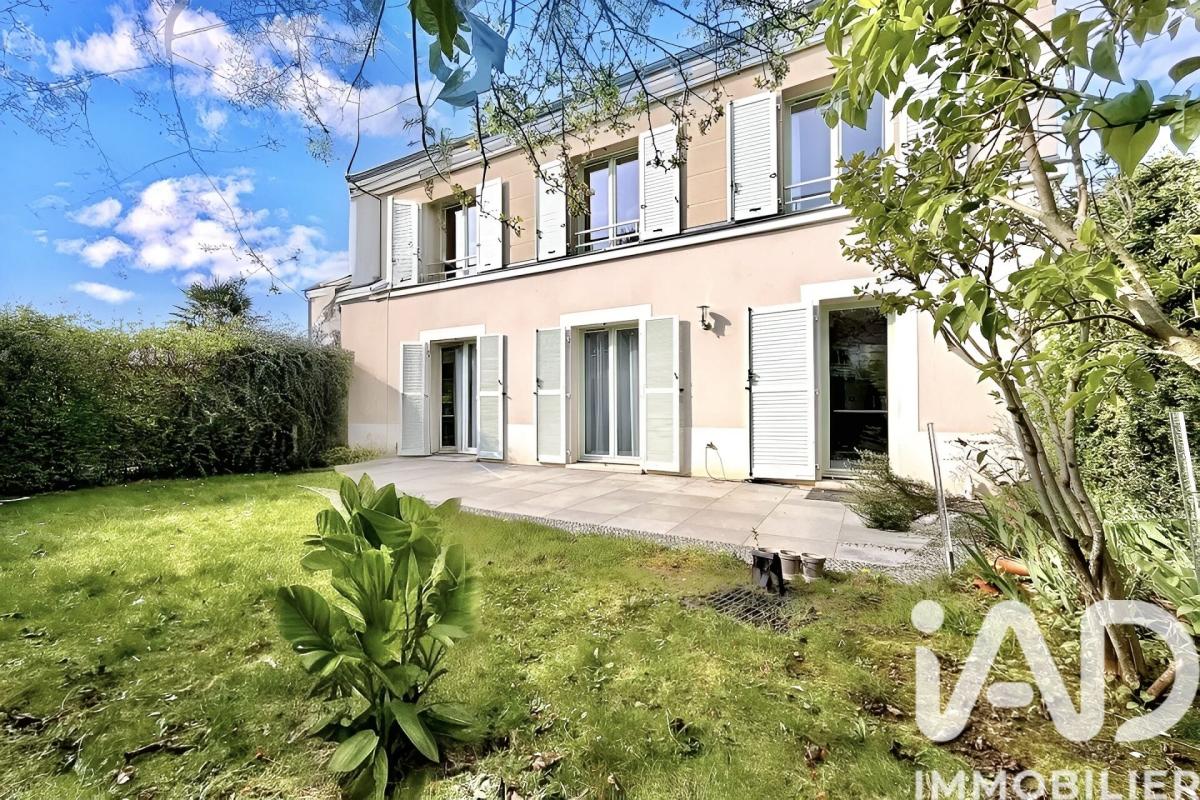 Maison 7 Pièce(s) Bussy-Saint-Georges