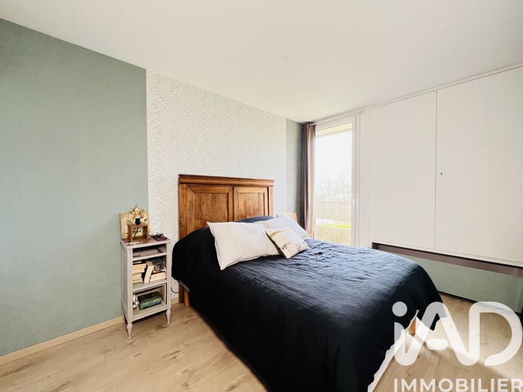 Appartement 5 Pièce(s) Élancourt