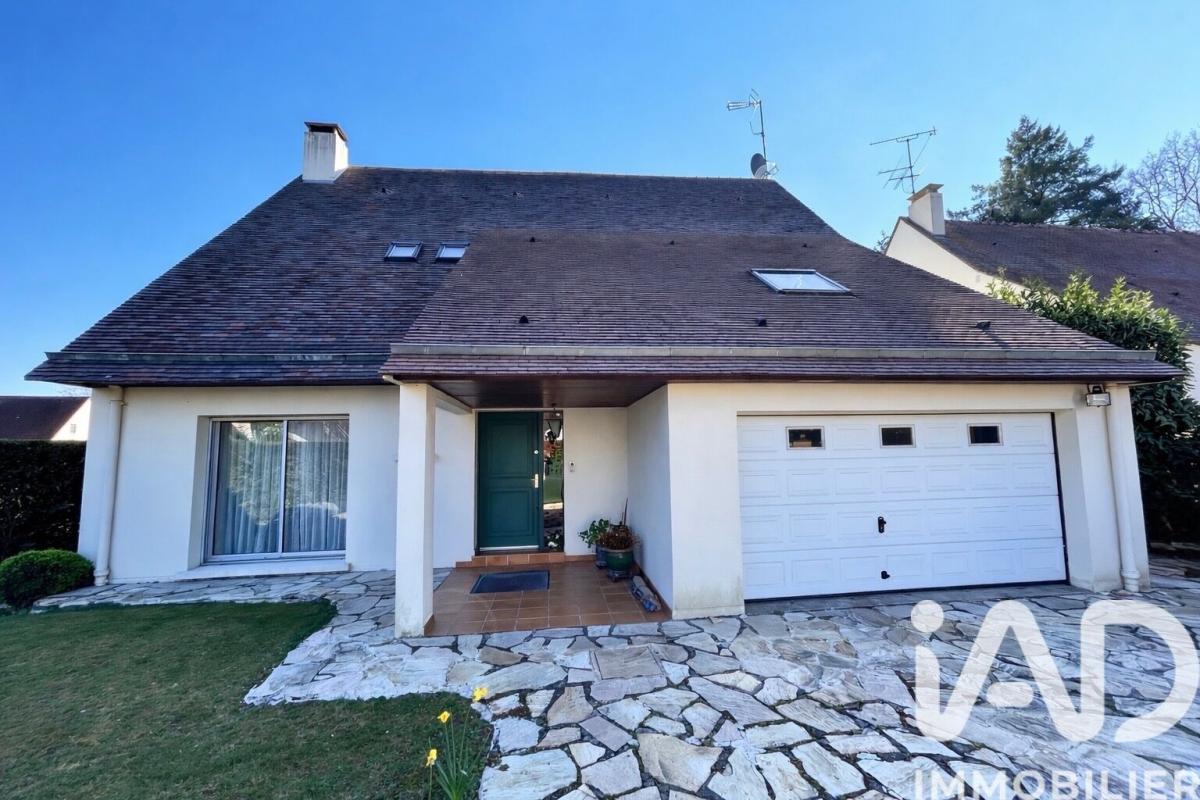 Maison 7 Pièce(s) Verneuil-sur-Seine