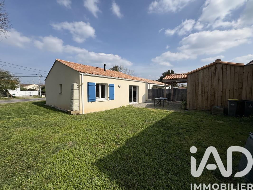 Maison 3 Pièce(s) Chauvé