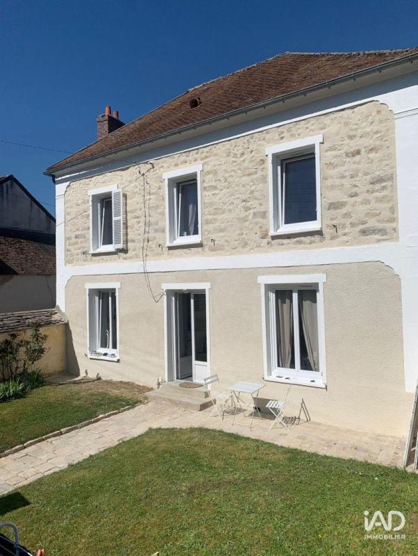 Maison 4 Pièce(s) Ville-Saint-Jacques