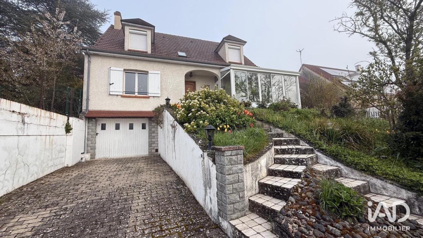 Maison 5 Pièce(s) Pont-sur-Yonne