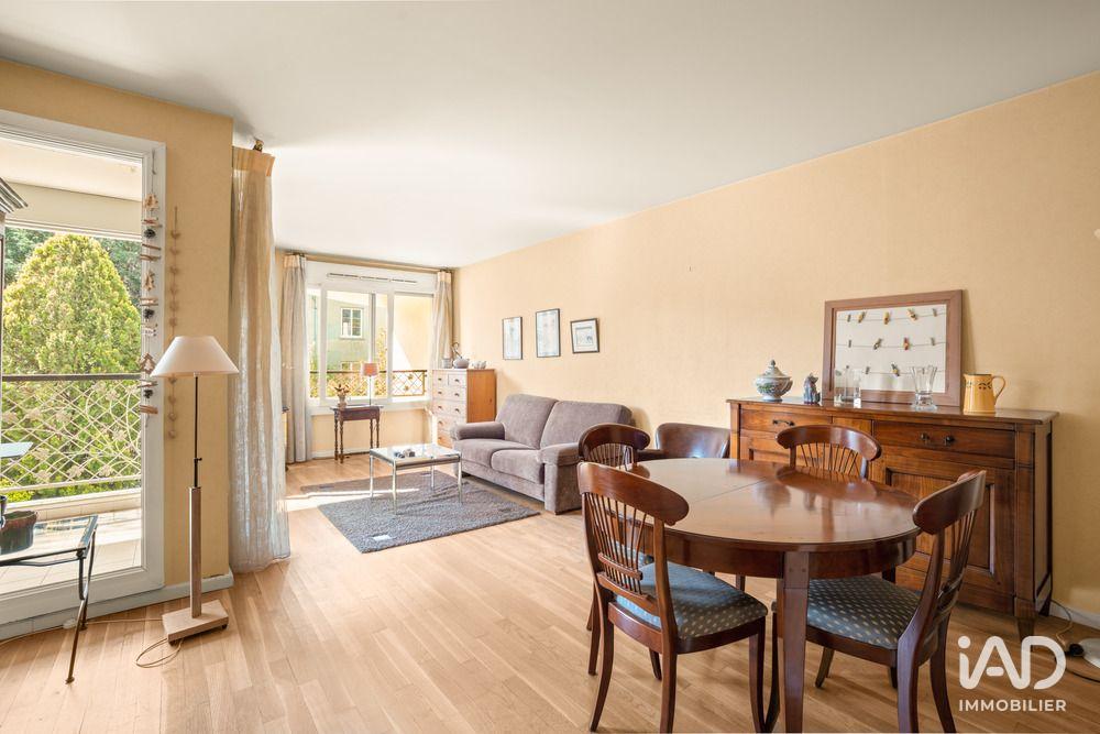 Appartement 4 Pièce(s) Écully