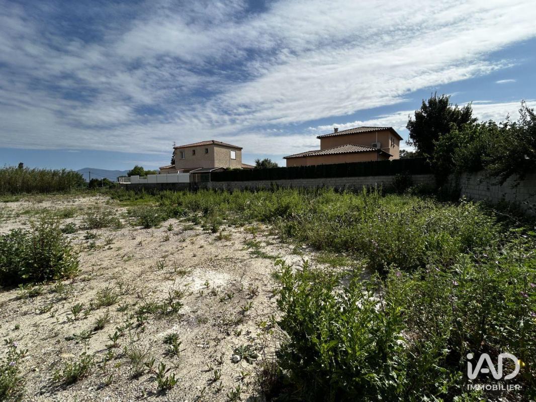 Terrain  Ponteilla