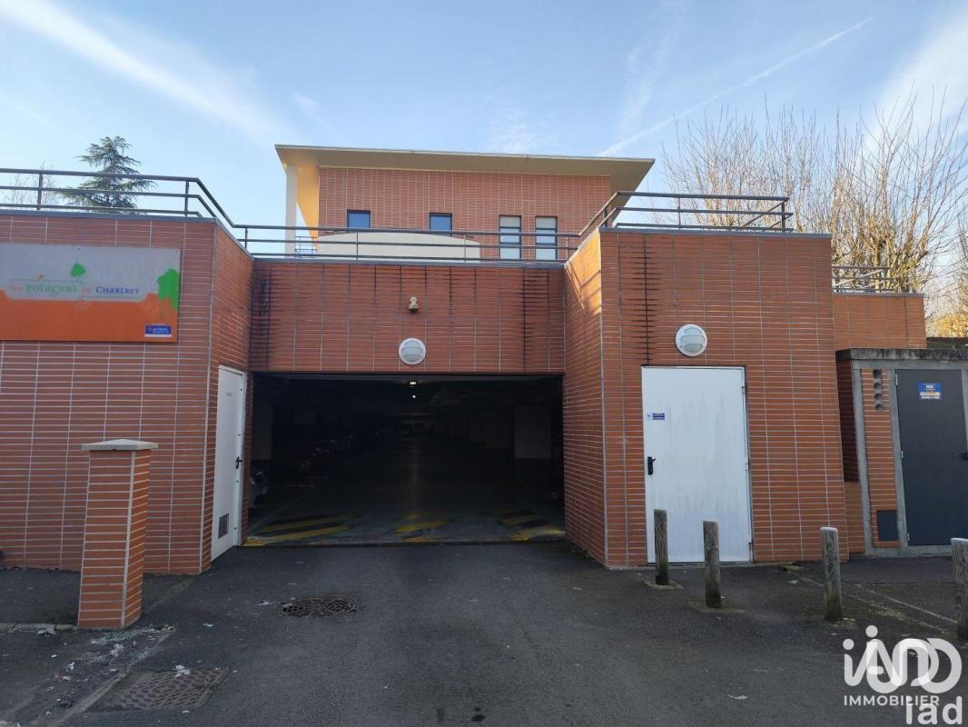 Parking  Chartres