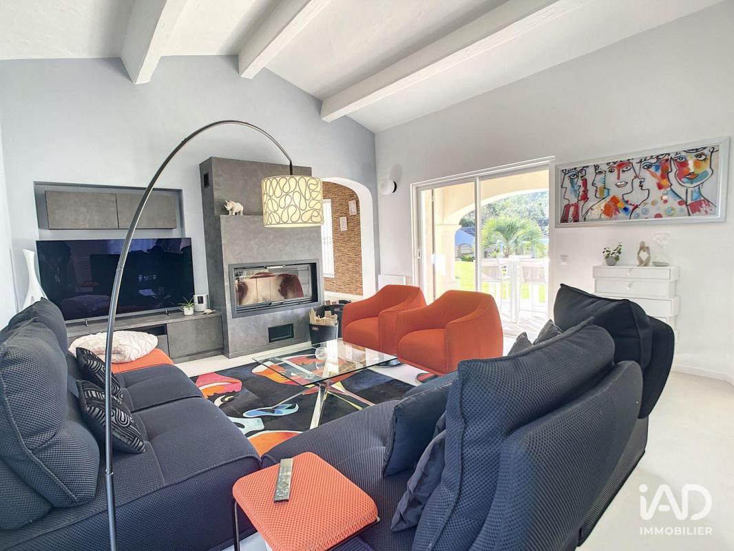 Maison 8 Pièce(s) Le Muy