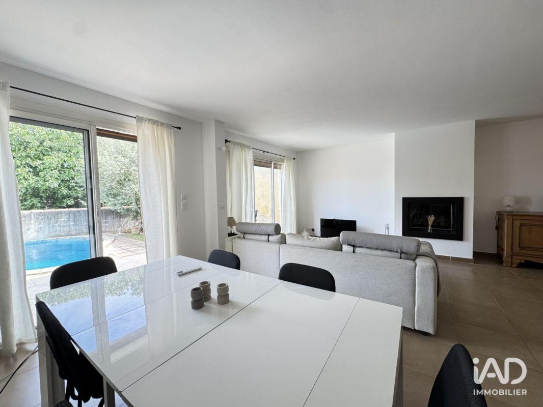 Maison 5 Pièce(s) Trets
