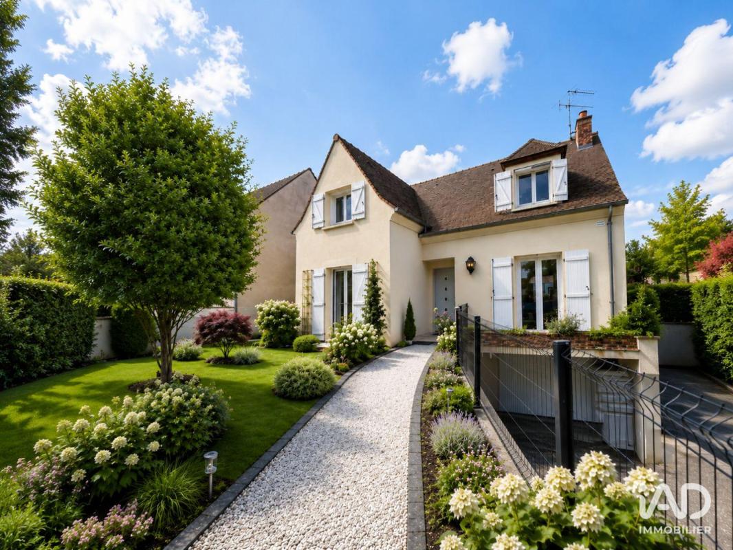 Maison 4 Pièce(s) Champs-sur-Marne