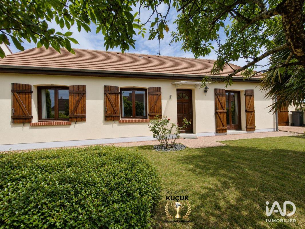 Maison 6 Pièce(s) Semoy