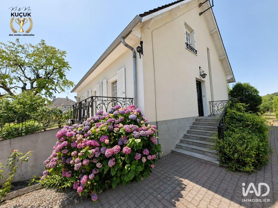 Maison 8 Pièce(s) Saint-Père-sur-Loire - Photo 2
