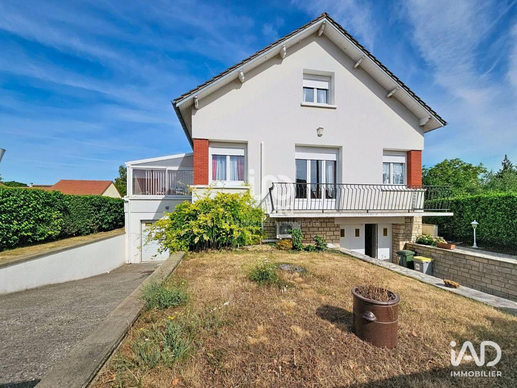 Maison 6 Pièce(s) Follainville-Dennemont