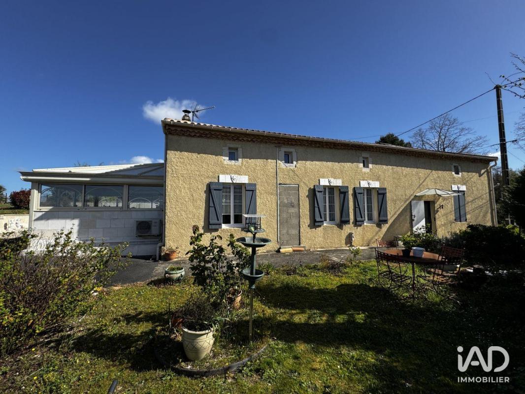 Maison 4 Pièce(s) Saint-Bonnet-sur-Gironde