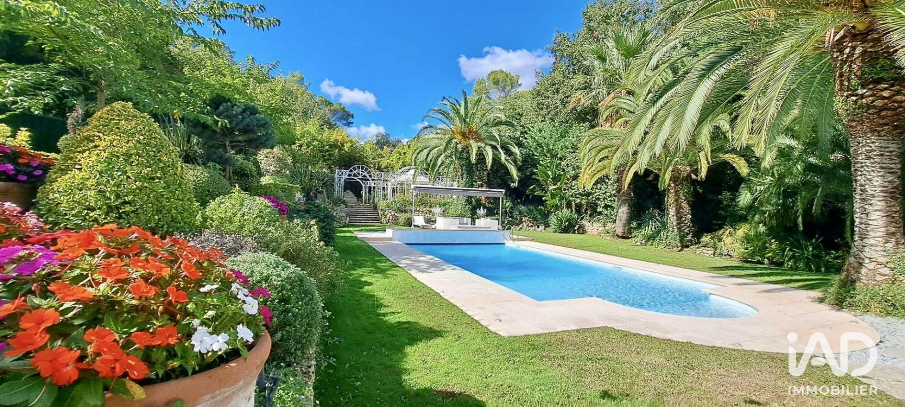 Maison 5 Pièce(s) Roquefort-les-Pins