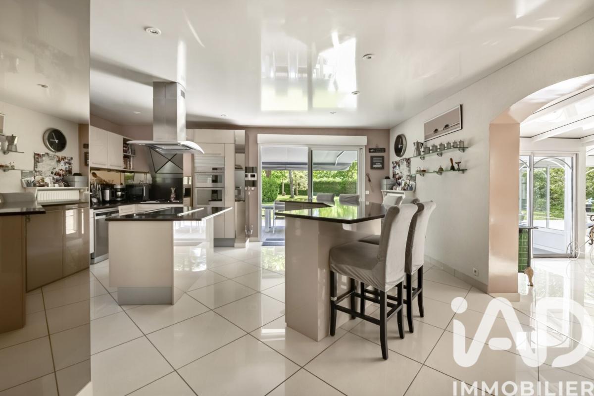 Maison 8 Pièce(s) Lamorlaye - Photo 5