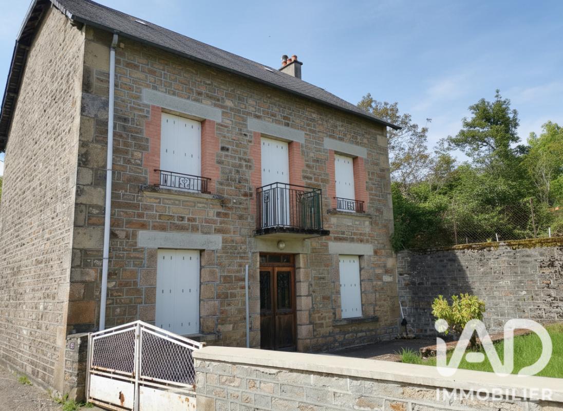 Maison en pierre 5 Pièce(s) Peyrelevade