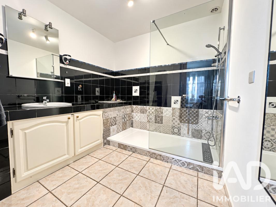 Maison 5 Pièce(s) Istres - Photo 11