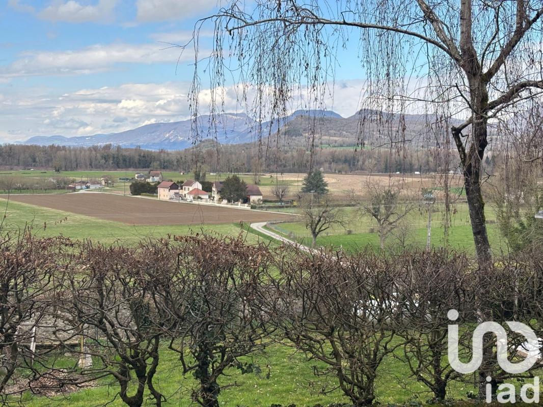 Immeuble  Saint-Genix-les-Villages - Photo 1