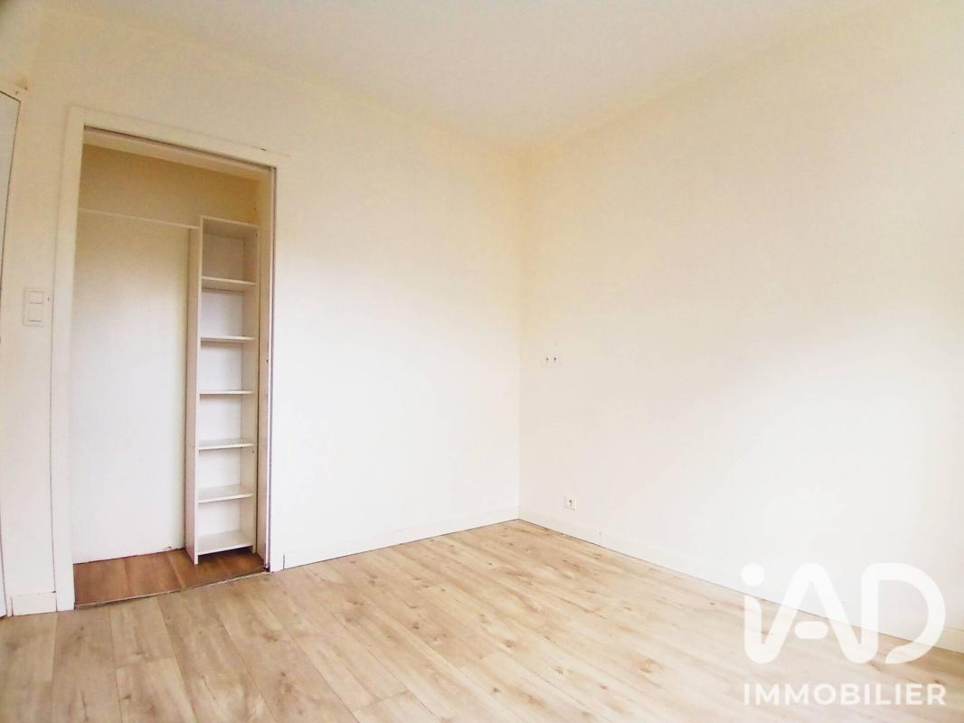 Maison 4 Pièce(s) Yzernay - Photo 6