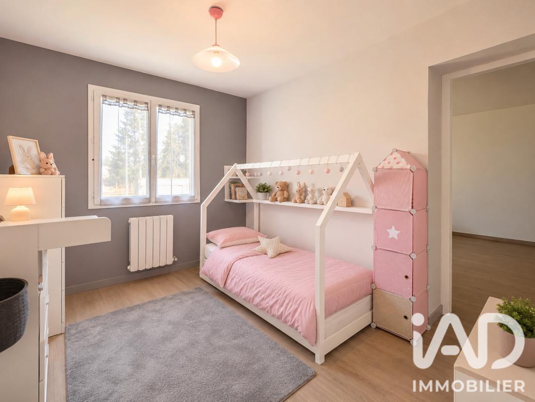 Maison 7 Pièce(s) Saint-Seurin-sur-l'Isle - Photo 8