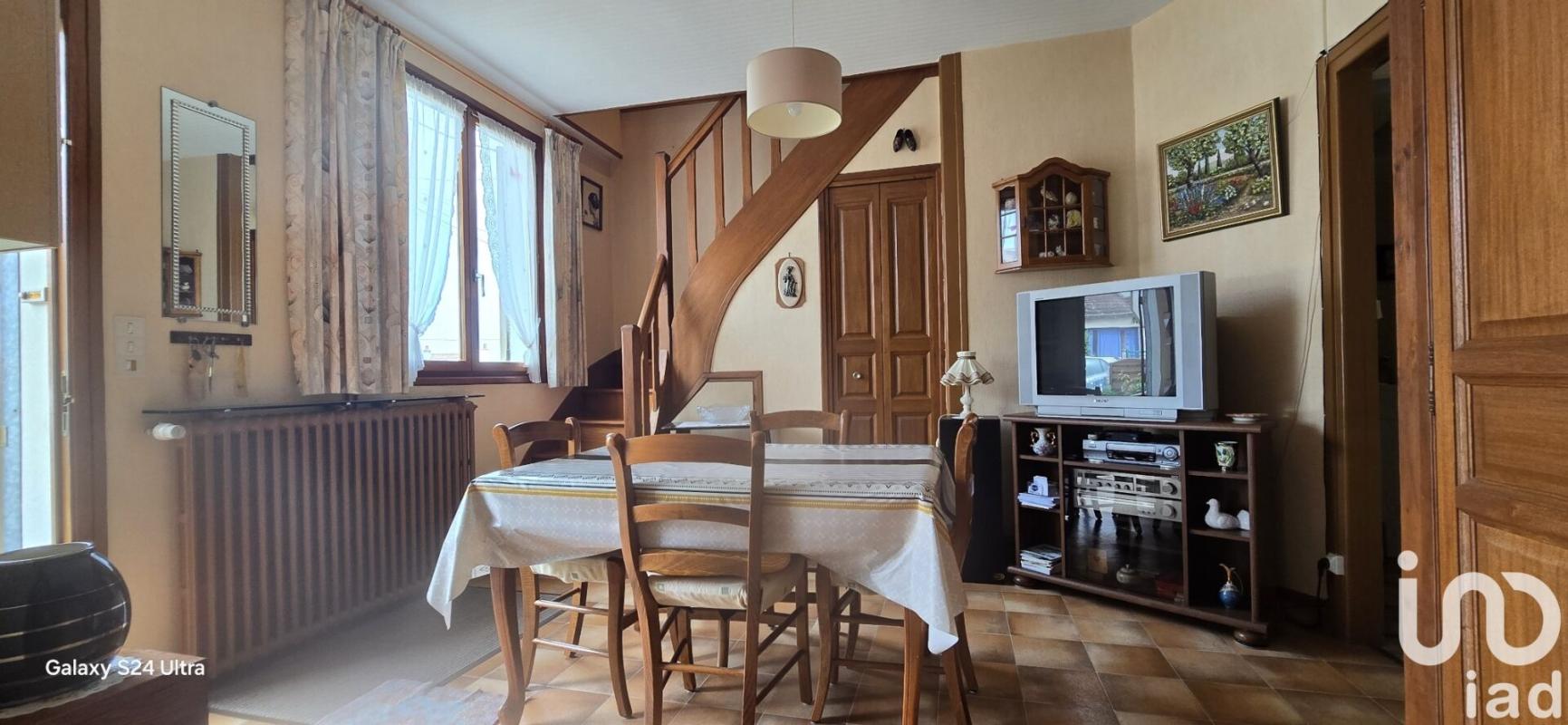 Maison 4 Pièce(s) Venesmes - Photo 2