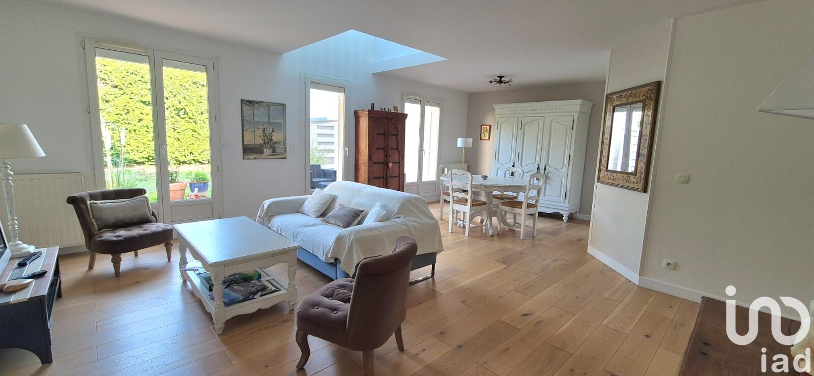 Maison 6 Pièce(s) Le Coudray-Montceaux