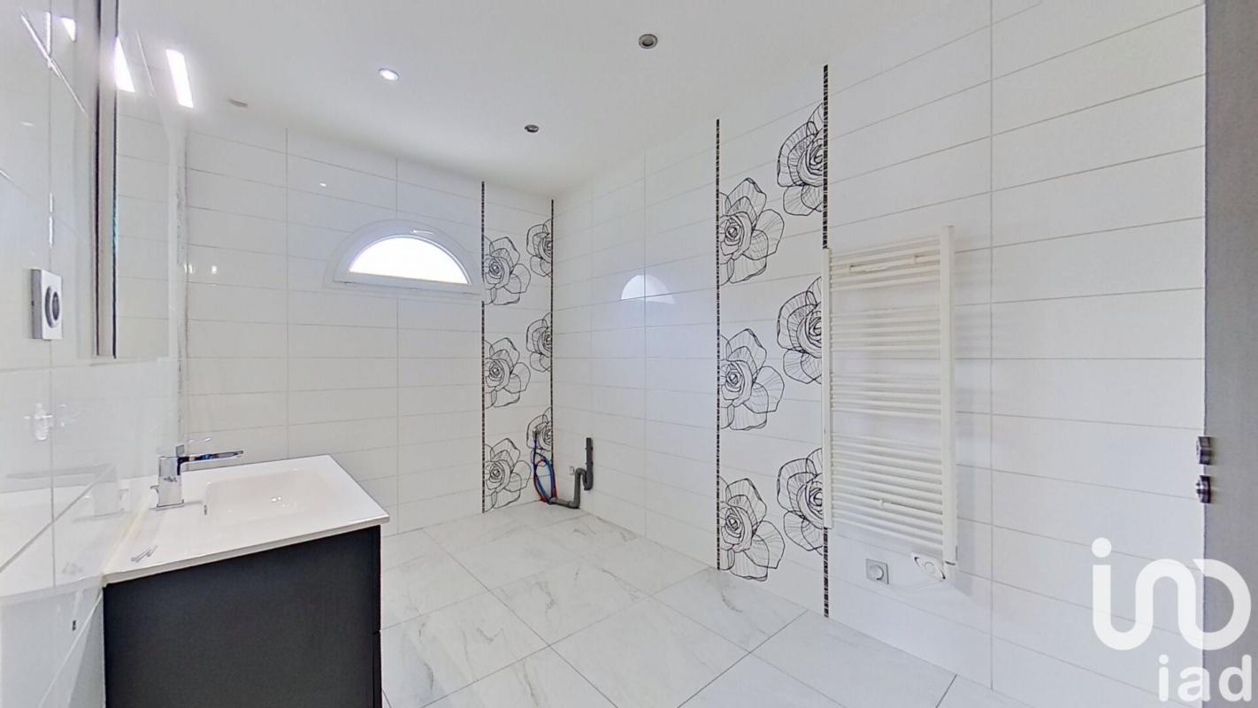 Maison 6 Pièce(s) Saint-Clair-de-la-Tour - Photo 11