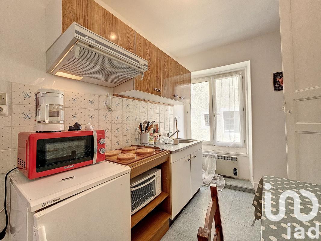 Immeuble  Bourbon-l'Archambault - Photo 15