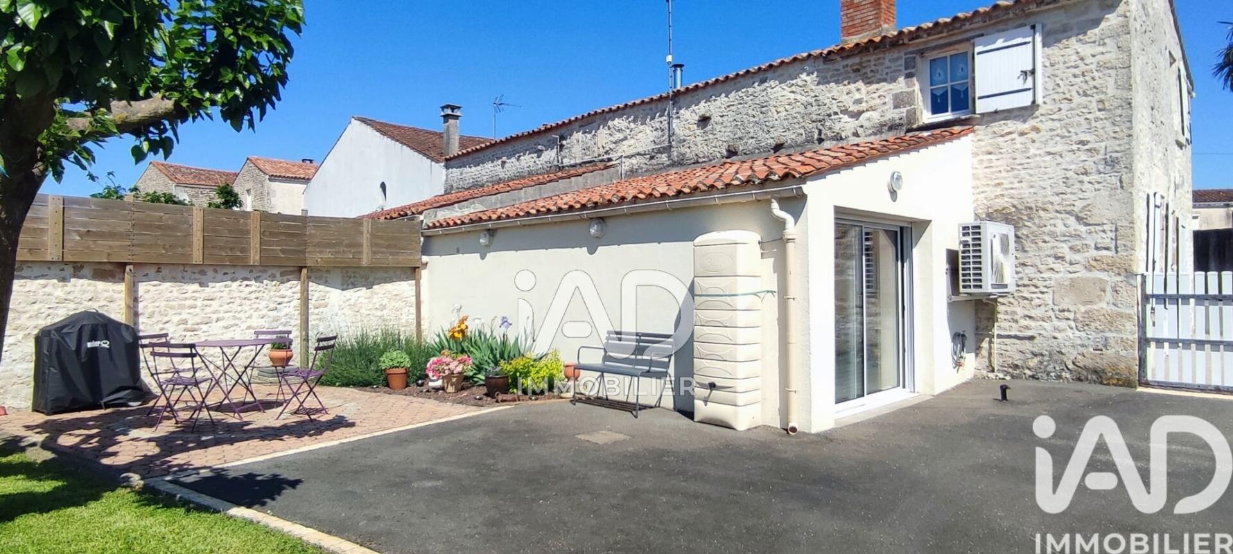 Maison 6 Pièce(s) Doix lès Fontaines