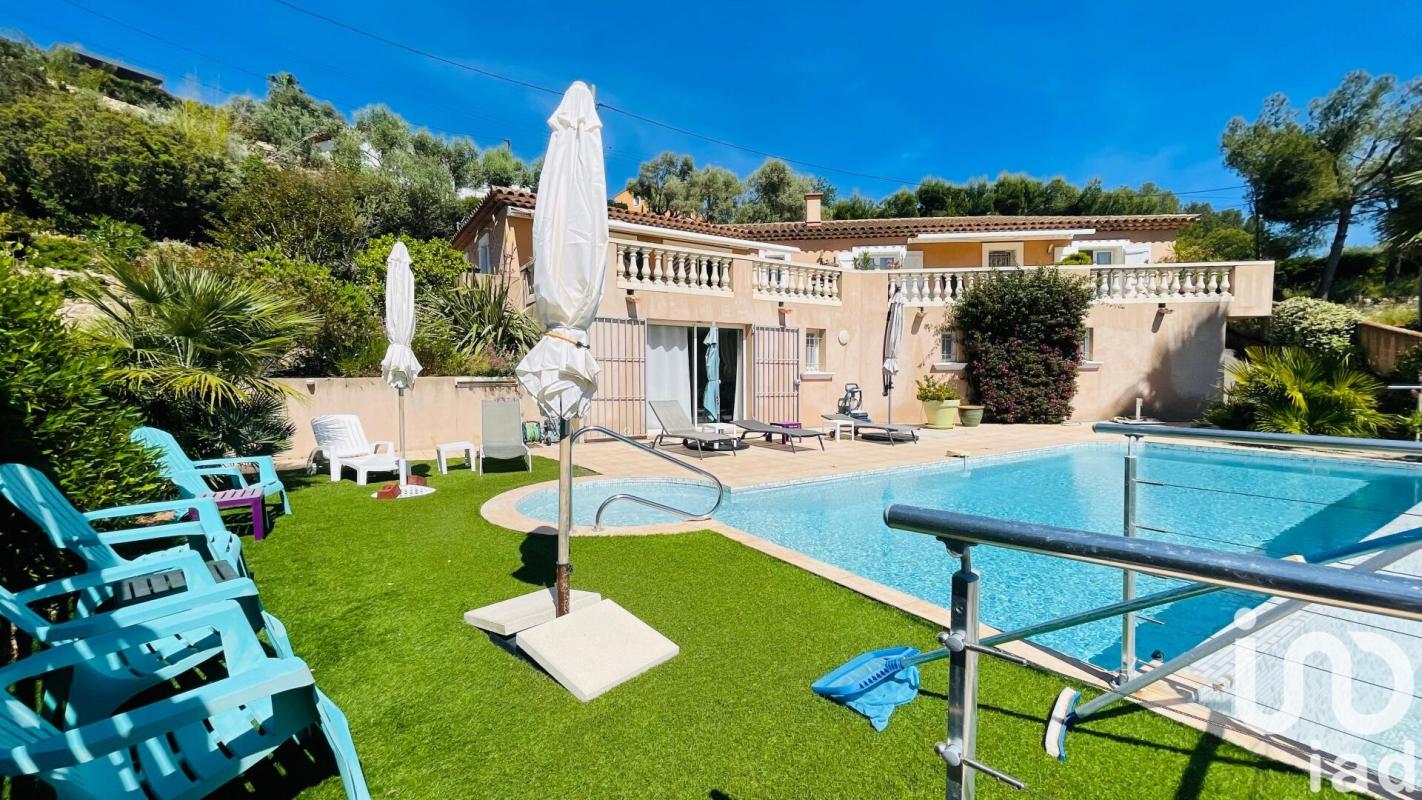 Maison traditionnelle 7 Pièce(s) Sanary-sur-Mer