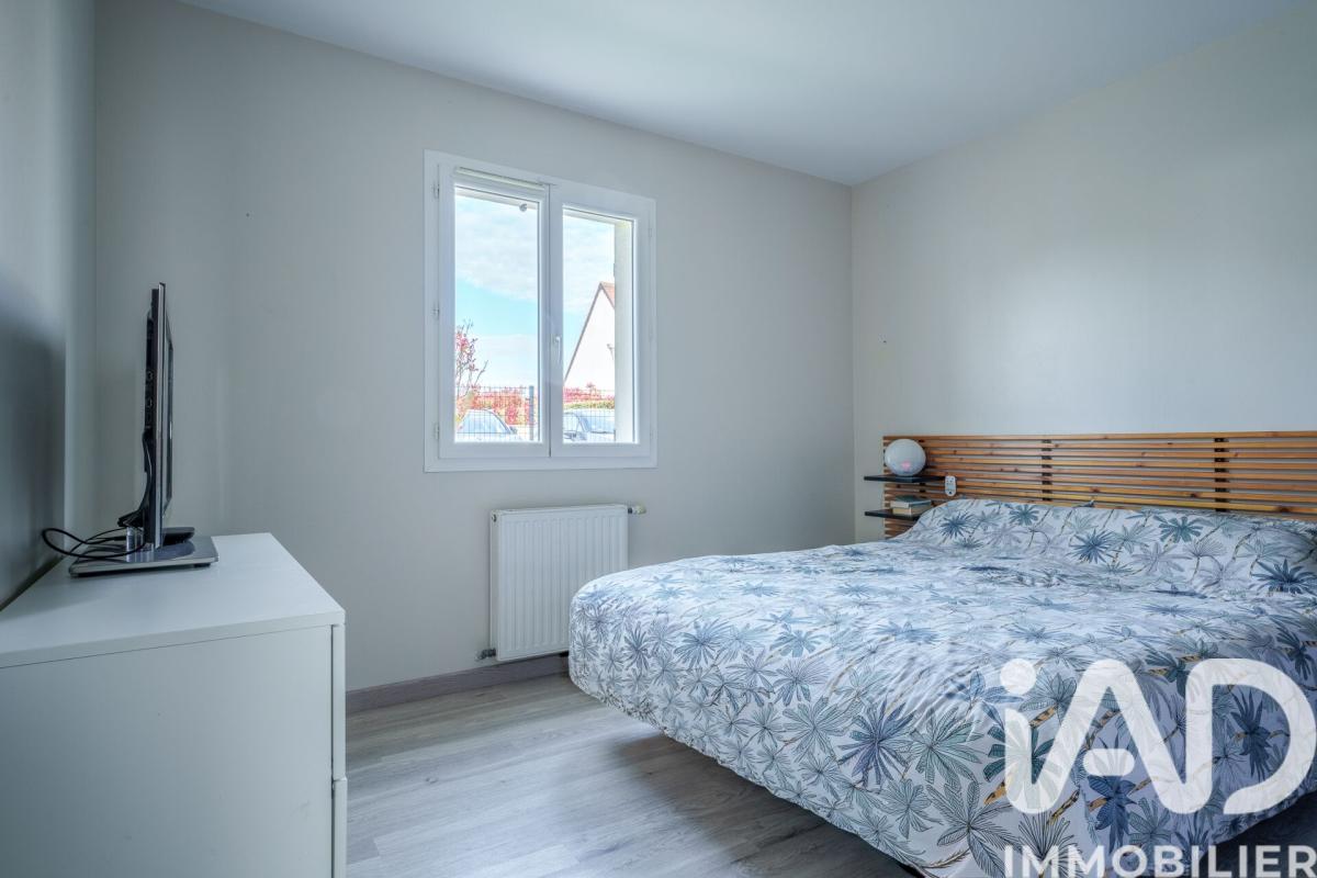 Maison 8 Pièce(s) Mettray - Photo 4