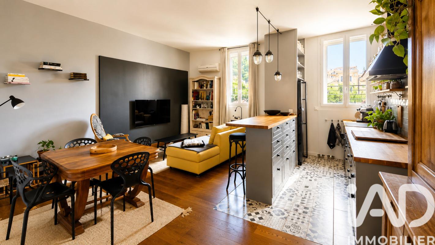 Duplex 3 Pièce(s) Nîmes
