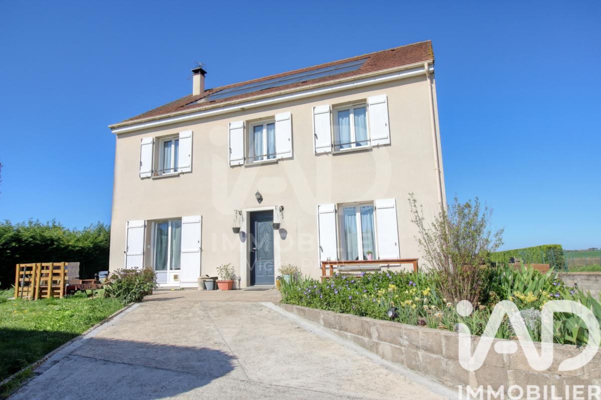 Maison 8 Pièce(s) Dadonville