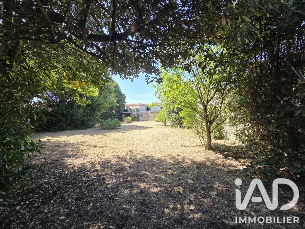 Maison de village 10 Pièce(s) Le Bois-Plage-en-Ré